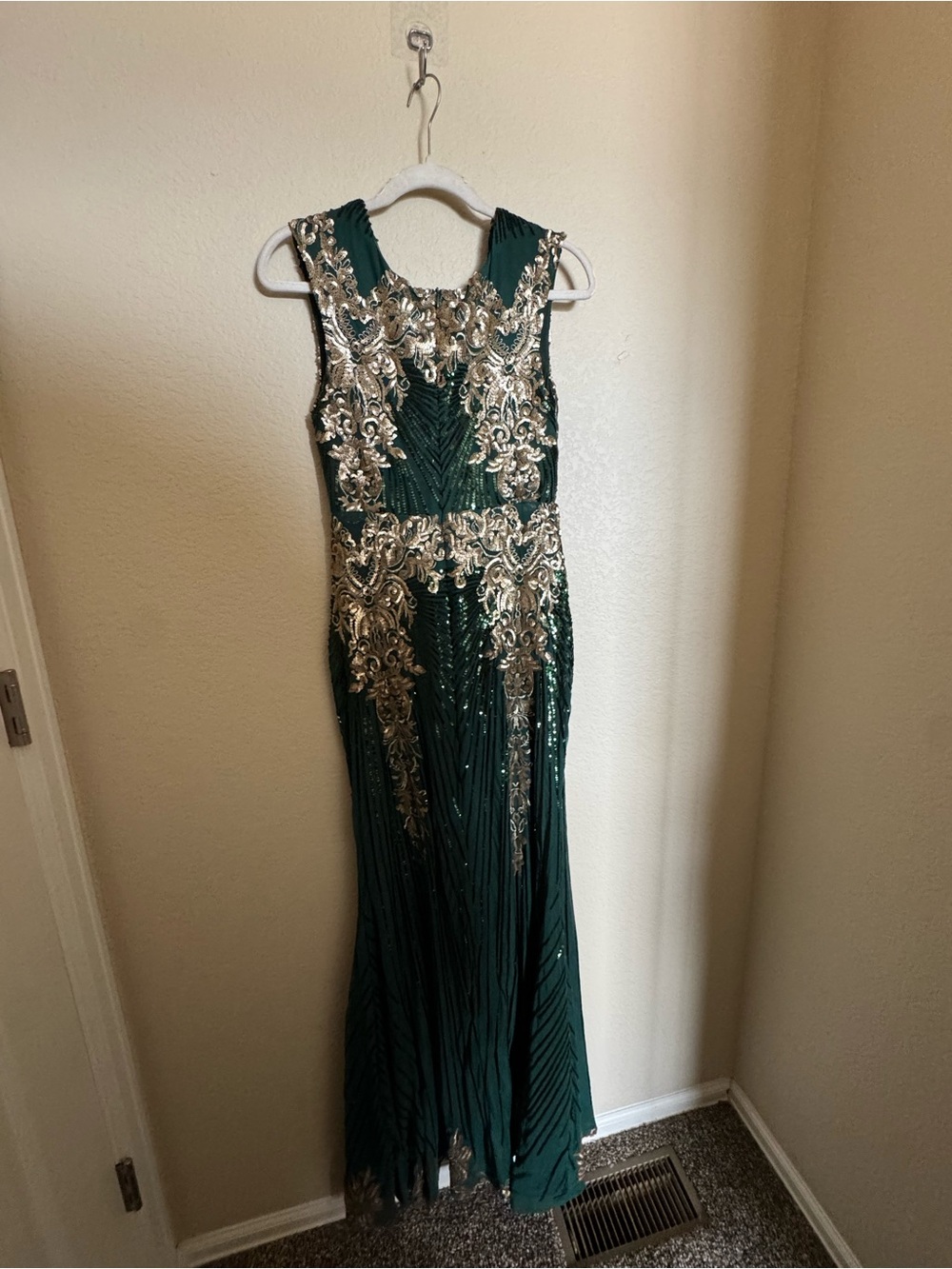 Baltic Born Azura Green Gold Sequin Formal Evening Wedding Guest Gown Dress - Picture 5 of 6